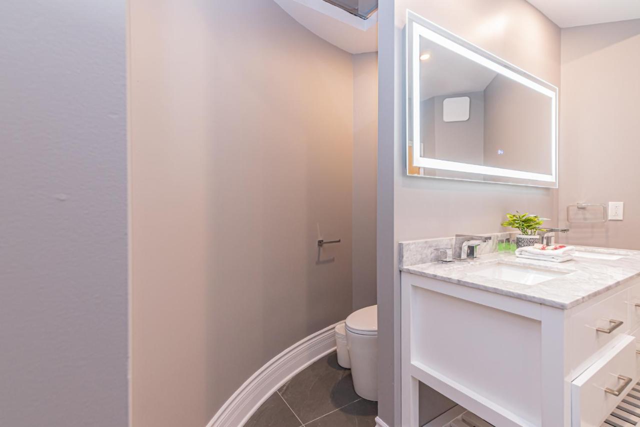 Family Friendly 3-Bedroom Beauty In Le Plateau By Denstays Montreal Ngoại thất bức ảnh